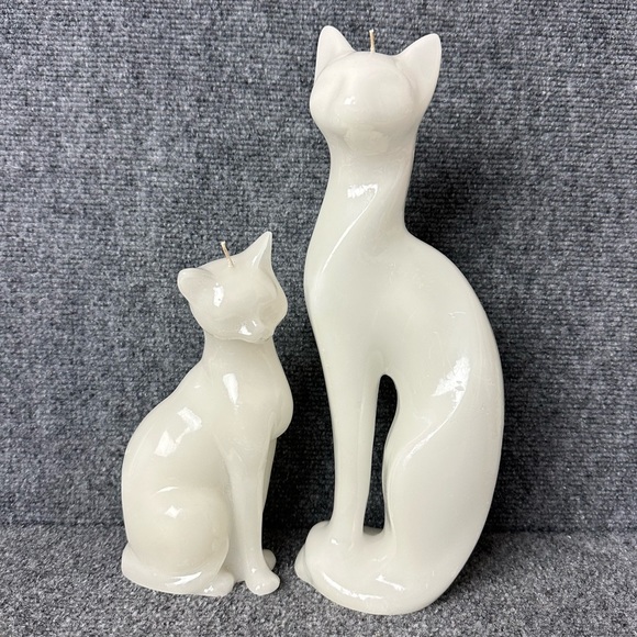 Vintage pair MCM cat kitten figurine candles white mod art deco sleek 8” and 12” - Picture 1 of 12